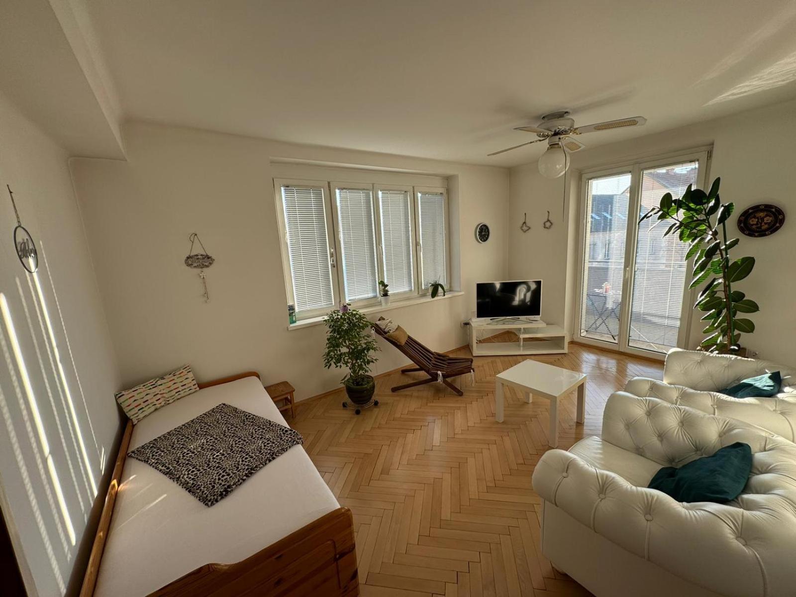 Marta Apartment Klagenfurt am Woerthersee Exterior foto